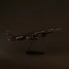 47CM 1:157 Scale  2022 Qatar Airways B777 Airliner With Light Toy Airplane Diecast Resin AircrModelaft Collection Display Toys