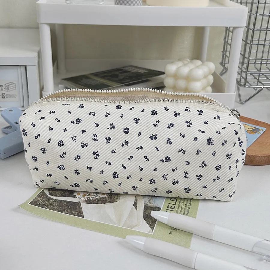 Cute Pencil Case/ Pouch,Pencil Bag/Case Holder Floral Pen Holder Cosmetic Makeup Bag for Women Fuzzy Plush Kpop Photocard Holder