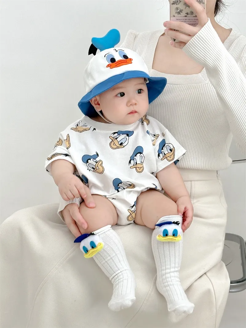 Donald Duck Bodysuits One-Pieces Baby Clothes 0-2 Years Old Cartoon Style Loose Wrap Ass Crawling Suit K594-1