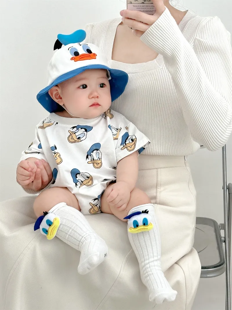 Donald Duck Bodysuits One-Pieces Baby Clothes 0-2 Years Old Cartoon Style Loose Wrap Ass Crawling Suit K594-1