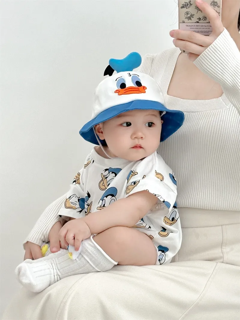 Donald Duck Bodysuits One-Pieces Baby Clothes 0-2 Years Old Cartoon Style Loose Wrap Ass Crawling Suit K594-1