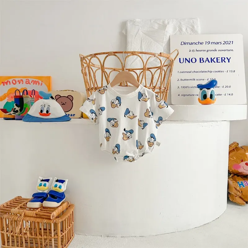 Donald Duck Bodysuits One-Pieces Baby Clothes 0-2 Years Old Cartoon Style Loose Wrap Ass Crawling Suit K594-1