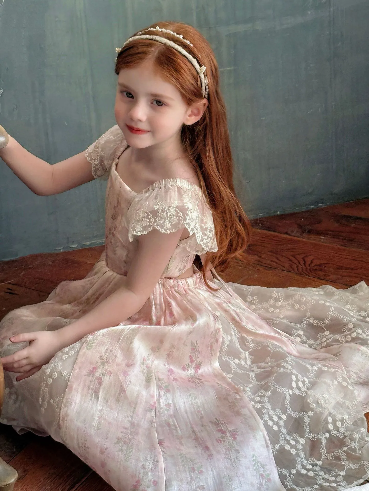 Girls Floral Lace Flying Sleeve Dress 2025 Summer New Girls Sweet Lace Patchwork Dress Girls Forest Style Princess Dress