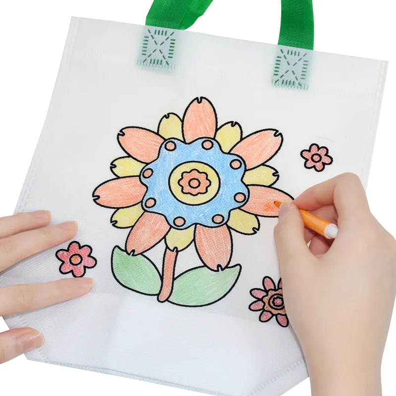 DIY Graffiti Bag with Markers Handmade Painting Non-Woven Bag for Children Arts Crafts Color Filling Drawing Toy Kids Craft