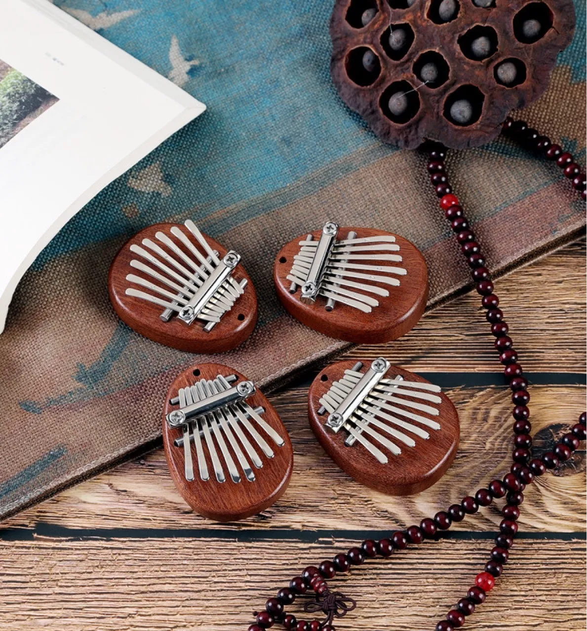 Thumb Piano 8 Key Mini Kalimba Exquisite Finger Piano Portable Marimba Musical Pendant Gift 8 Key Keyboard Musical Instrument