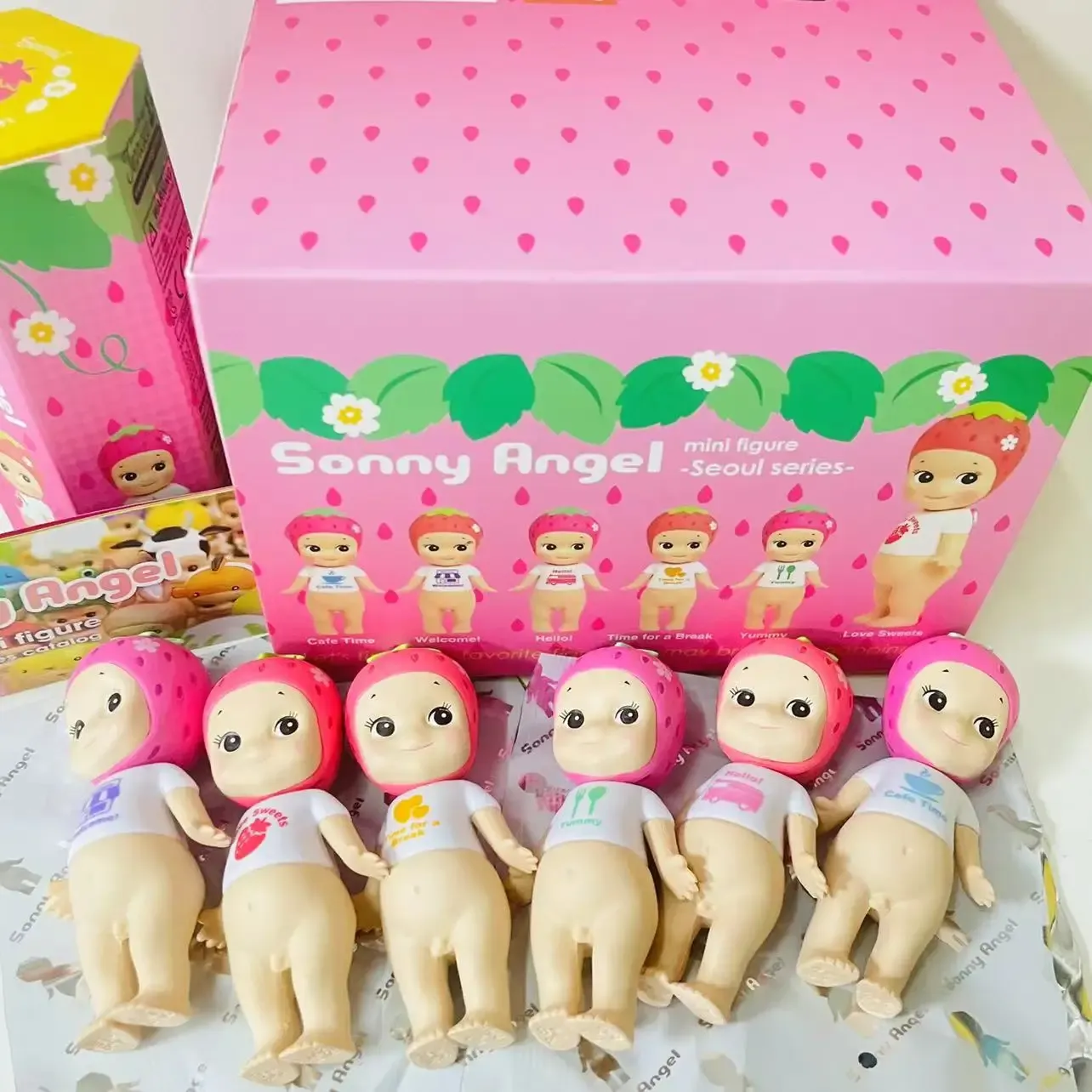 Seoul Series Sonny Angel Blind Box Anime Figures Ornaments Strawberry Dolls Fans Children Birthday Gifts Surprise Toys