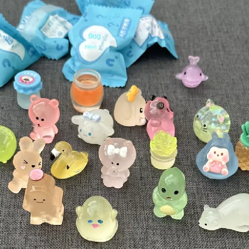 5/20/40pcs Luminous Animal Blind Bag Mini Blind Box Toys Cute Simulation Animal Model Kids Gifts Surprise Blind Bag Random