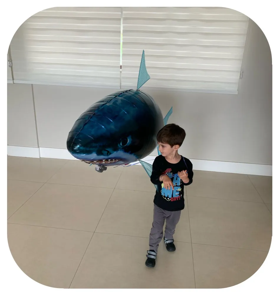 Inflatable Remote Control Shark Toys Air Swimming RC Animal Radio Fly Balloons Clown Fish Animals Novel Toy For Children Boys