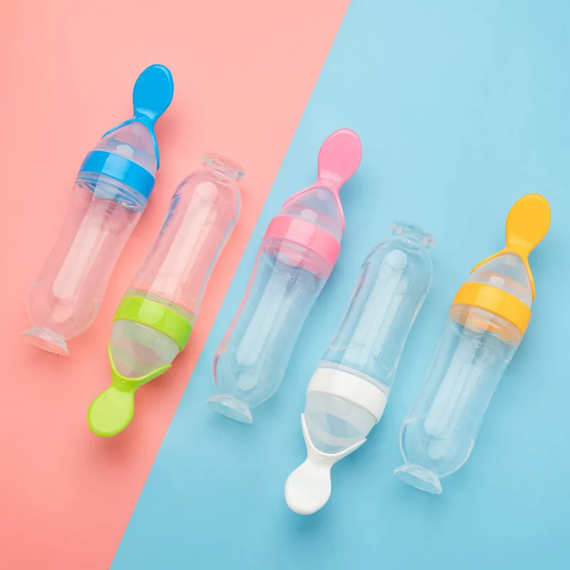 5pcs Silicone Squeezing Feeding Bottle Spoon Bottle Feeder Newborn Baby Training Drink Spoon Safe Tableware Training Feeder