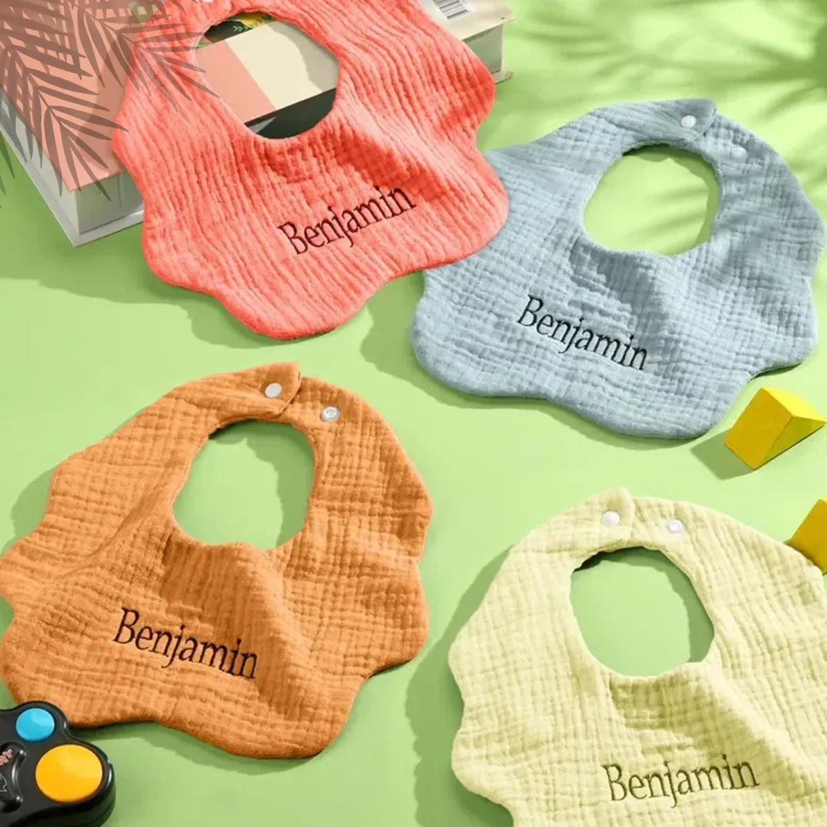 Personalized Custom name Embroidered Newborn letter Nursery Baby bib burp cloth Flower shape Gifts for Boy Girl