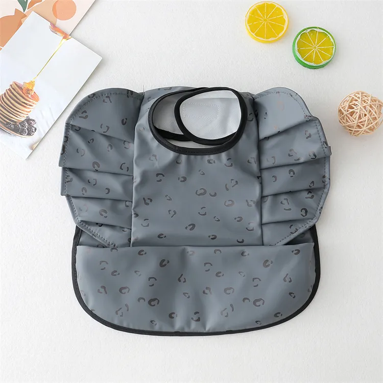 Baby Bibs INS Nordic Style Angel Feed Pocket Burp Girl Boy Infant Meals Bib Waterproof Easy Clean Cute Elephant Bibs Soft PU