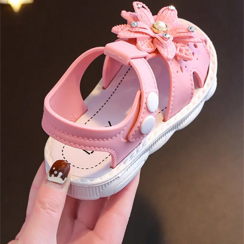 Girls' Summer Sandals: Cute Bow Beach Footwear