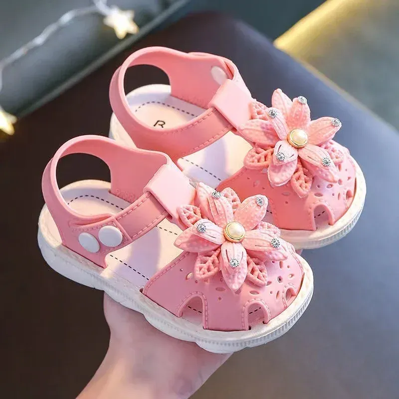Girls' Summer Sandals: Cute Bow Beach Footwear