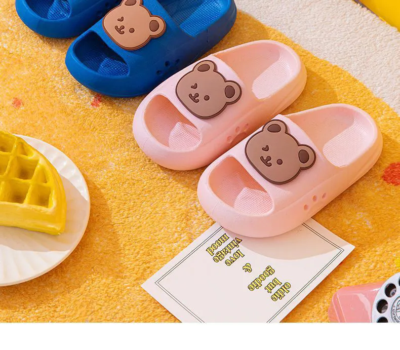 EVA Children's Slippers Cute Cartoon Boys and Girls' Toddler Bean Shoes Medium and Large Kids' Parent-Child Summer Sandals