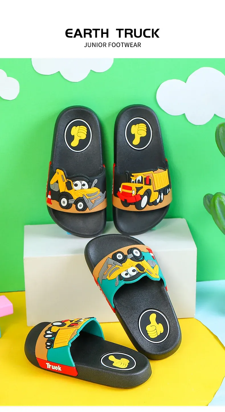 New2024 summer children slippers Kids shoes Cartoon slippers Soft soled anti-skid sandals kids shoes zapatos niña chausson