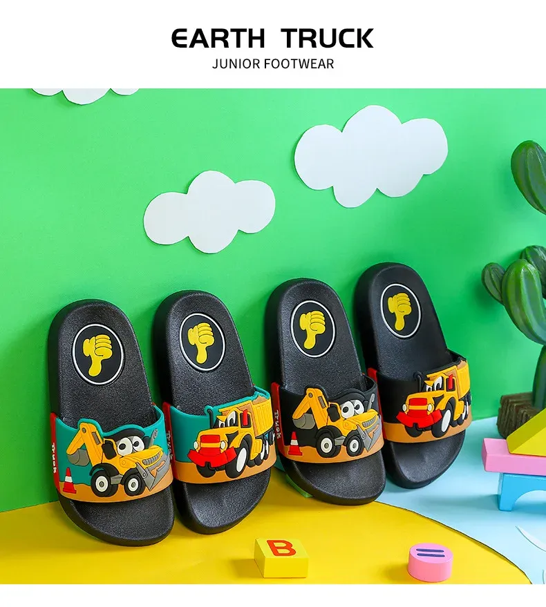 New2024 summer children slippers Kids shoes Cartoon slippers Soft soled anti-skid sandals kids shoes zapatos niña chausson