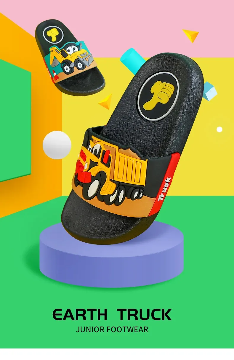 New2024 summer children slippers Kids shoes Cartoon slippers Soft soled anti-skid sandals kids shoes zapatos niña chausson