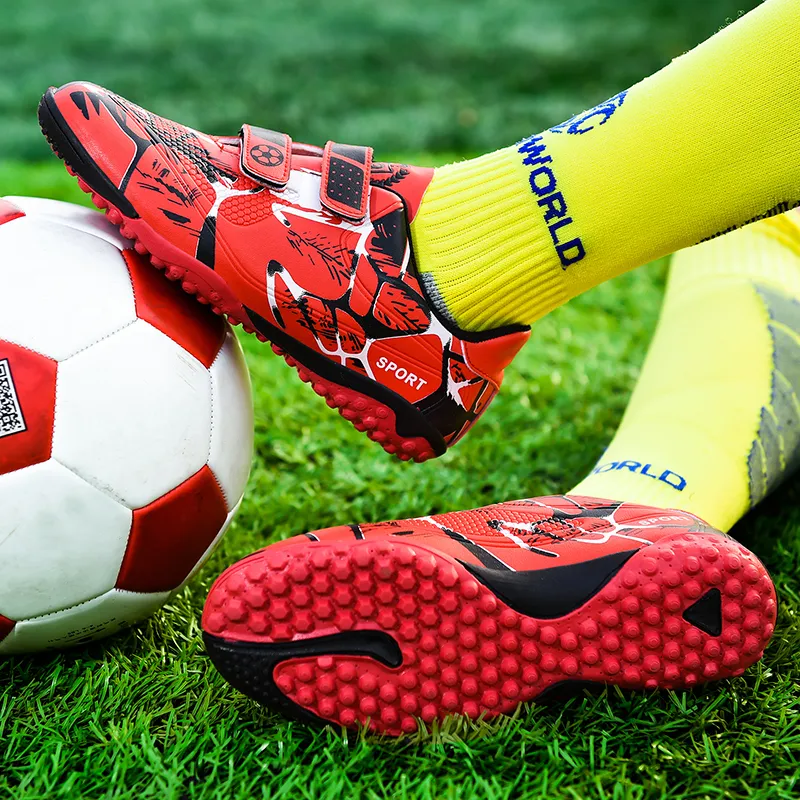 Kids Soccer Shoes Boys Outdoor Sport Shoes TF/FG Cleats Training Anti Slip and Wear-resistant Girls Football Shoes Boots