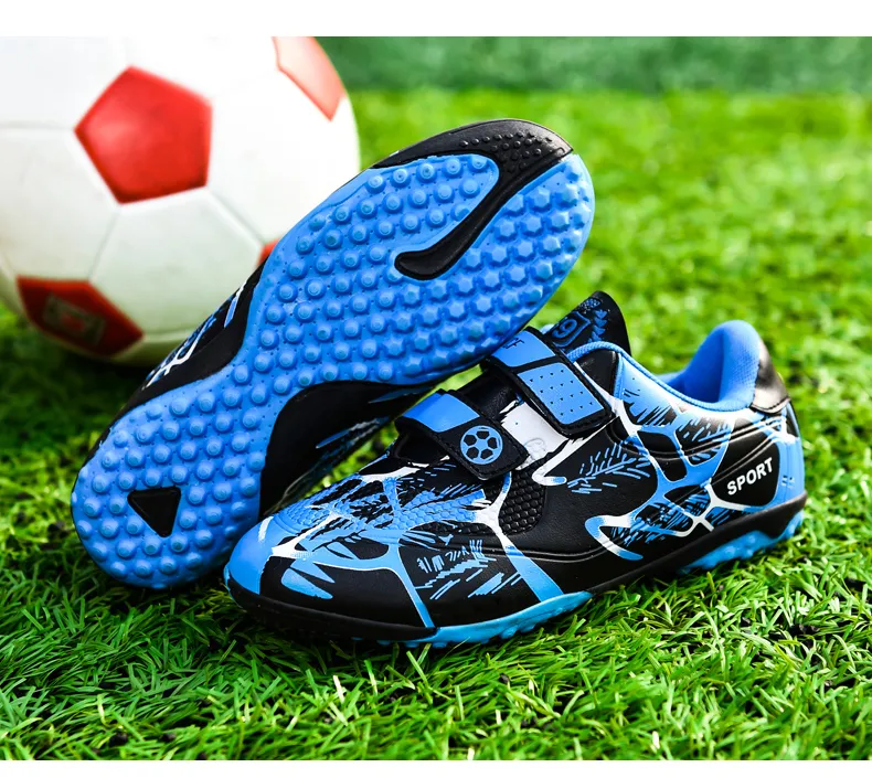 Kids Soccer Shoes Boys Outdoor Sport Shoes TF/FG Cleats Training Anti Slip and Wear-resistant Girls Football Shoes Boots