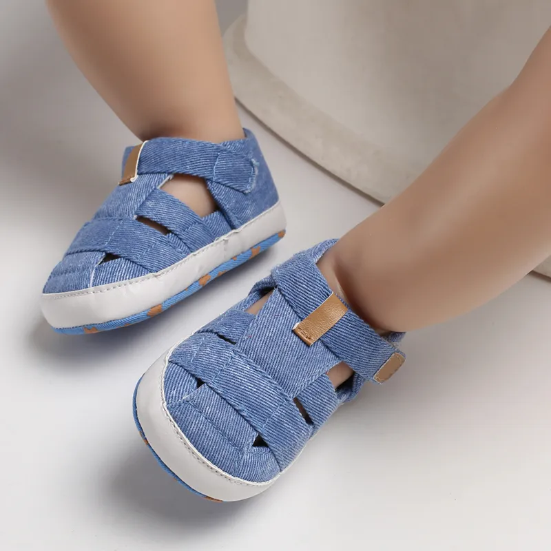 Newborn Boys And Girls Baby Shoes Fashion Canvas Soft Soles First Walking Shoes Breathable Sandals Popular Summer Beach Shoes