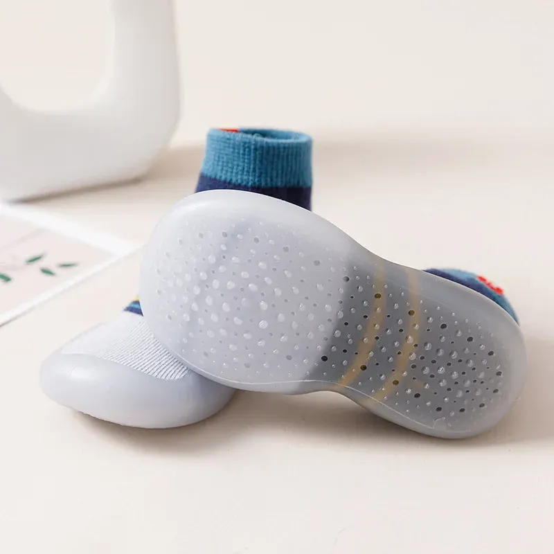 New children's indoor soft-sole striped socks shoes cute breathable stitching embroidered spring and autumn baby toddler shoes