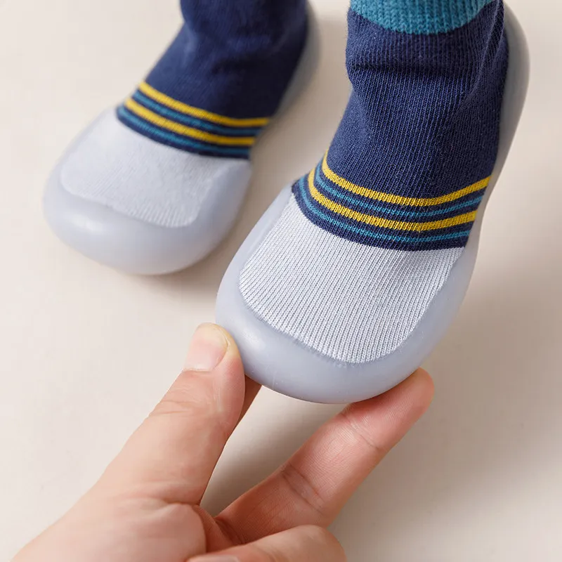 New children's indoor soft-sole striped socks shoes cute breathable stitching embroidered spring and autumn baby toddler shoes