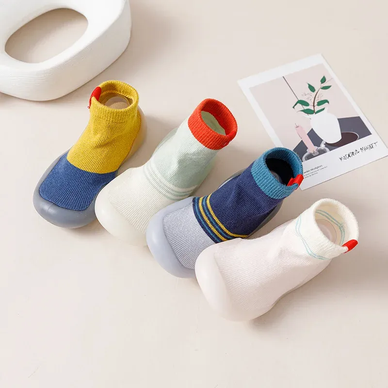 New children's indoor soft-sole striped socks shoes cute breathable stitching embroidered spring and autumn baby toddler shoes
