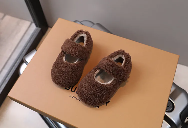 Kid Furry Shoe 2025Winter New Plush Gril Shoes Light Plush Cotton Shoes Trend Girl Casual Shoes Allmatch Kid Shoe Tenis De Mujer