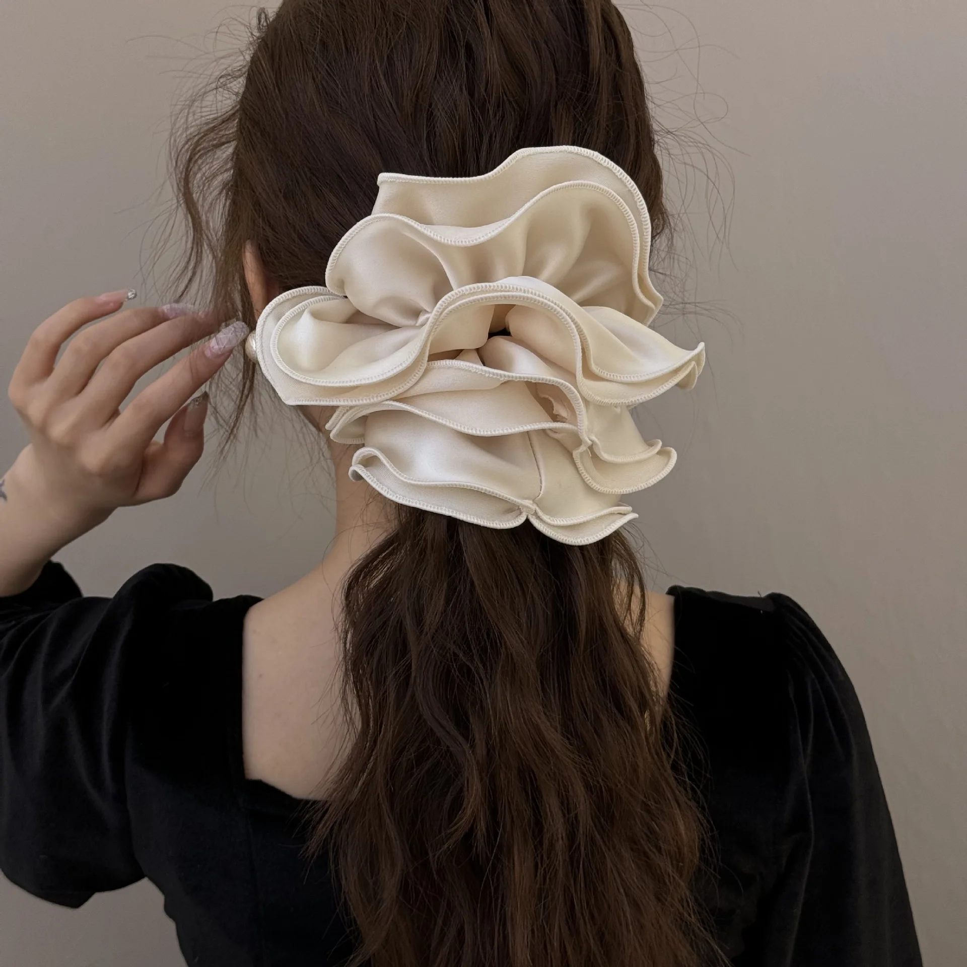 Women's Fashion Hair Accessories – Elastic Bands for Stylish Looks