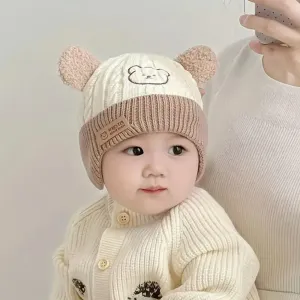 Baby Bear Knit Hat with Ears & Soft Earflap Cap for Boys & Girls Hat for Christmas Knitted Design with Bear Ears & Soft Fleece