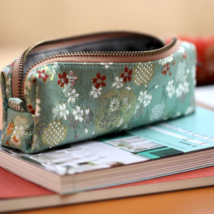 Kawaii Pencil Case Retro Pen Case School Supplies Trousse Scolaire Fabric Embroidery Pencil Bags Student Stationery Pencil Cases