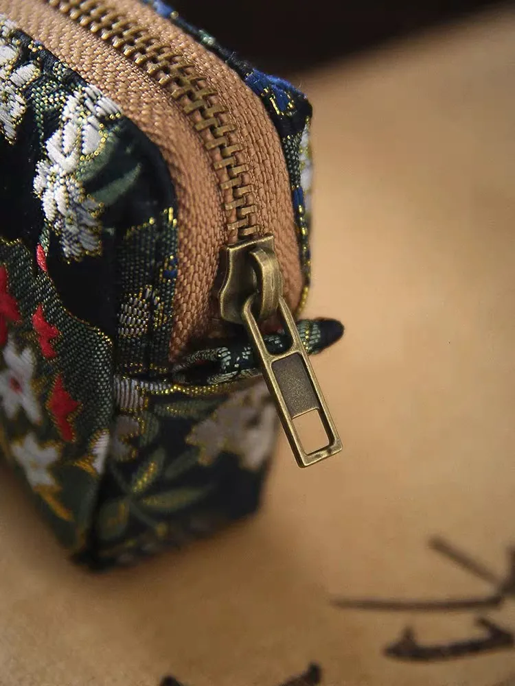 Kawaii Pencil Case Retro Pen Case School Supplies Trousse Scolaire Fabric Embroidery Pencil Bags Student Stationery Pencil Cases