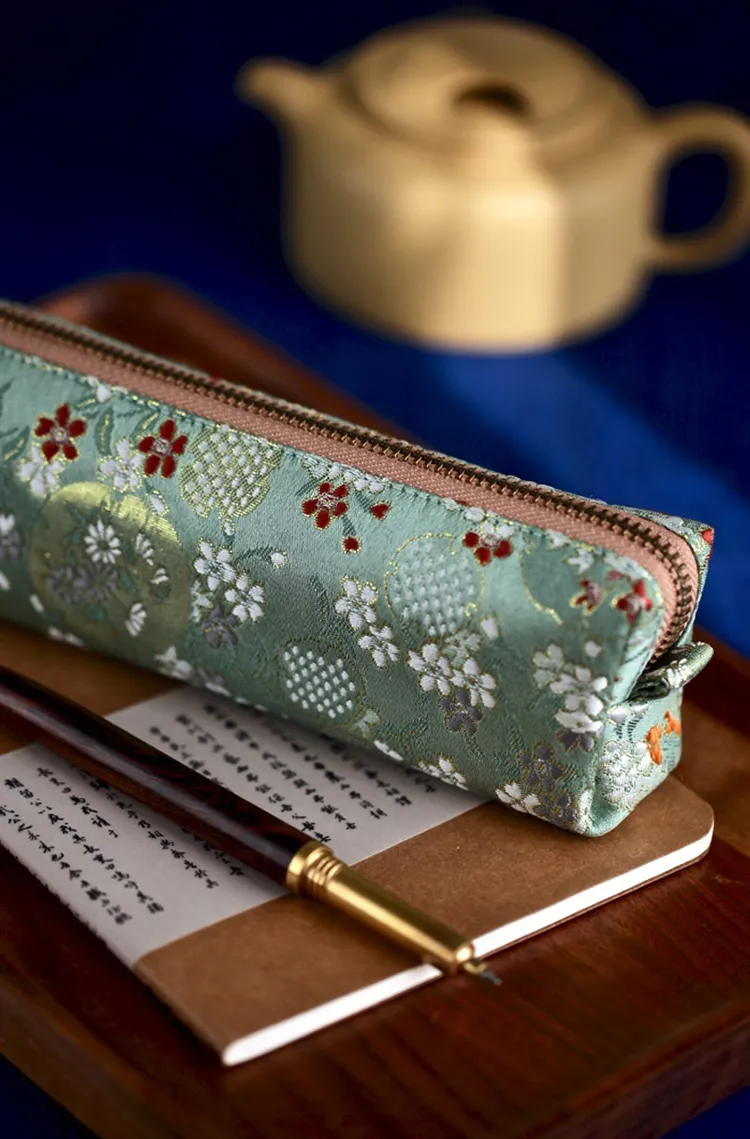 Kawaii Pencil Case Retro Pen Case School Supplies Trousse Scolaire Fabric Embroidery Pencil Bags Student Stationery Pencil Cases