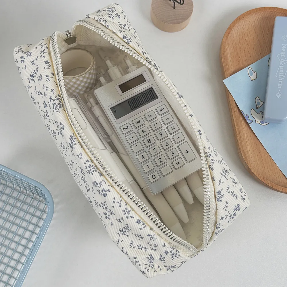 Cute Pencil Case/ Pouch,Pencil Bag/Case Holder Floral Pen Holder Cosmetic Makeup Bag for Women Fuzzy Plush Kpop Photocard Holder