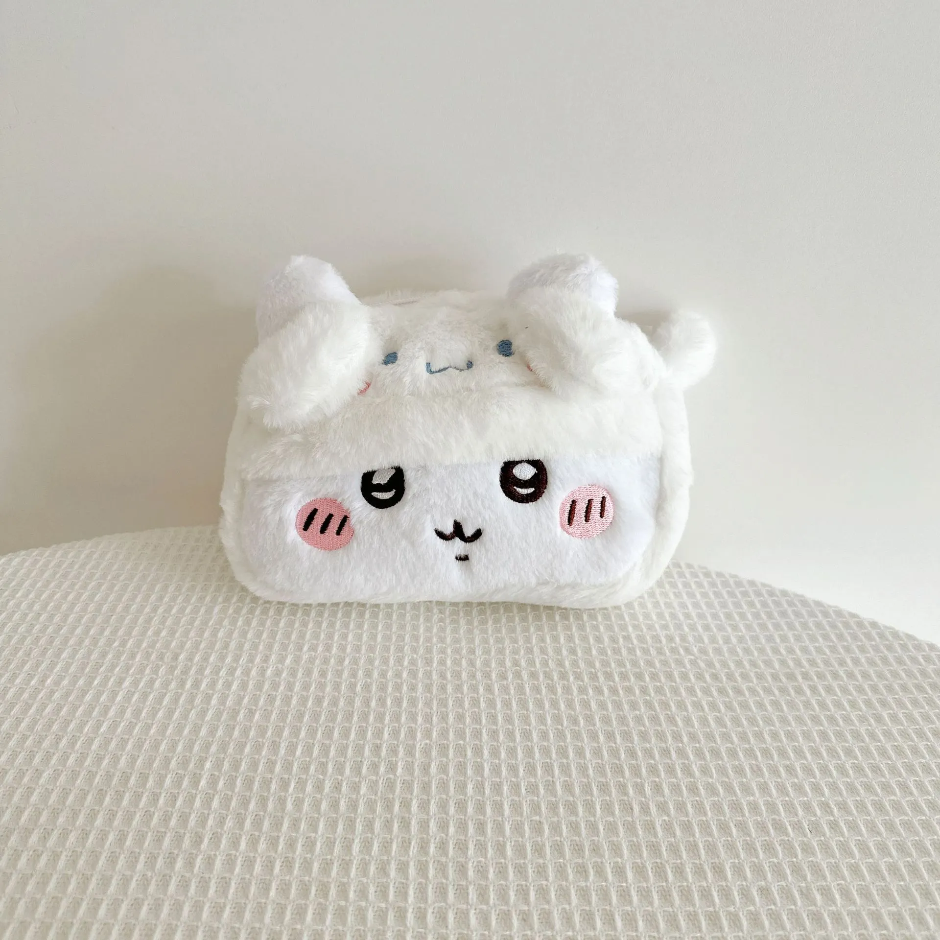 Chiikawa Pencil Case Ins Style Cute Plush Bag for Teenage Students Holding Makeup Bag Zipper Pen Bag Children's Gift Girl Gift